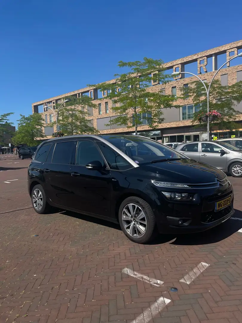 Citroen C4 Picasso 1.2 PureT. Exclusive Zwart - 1