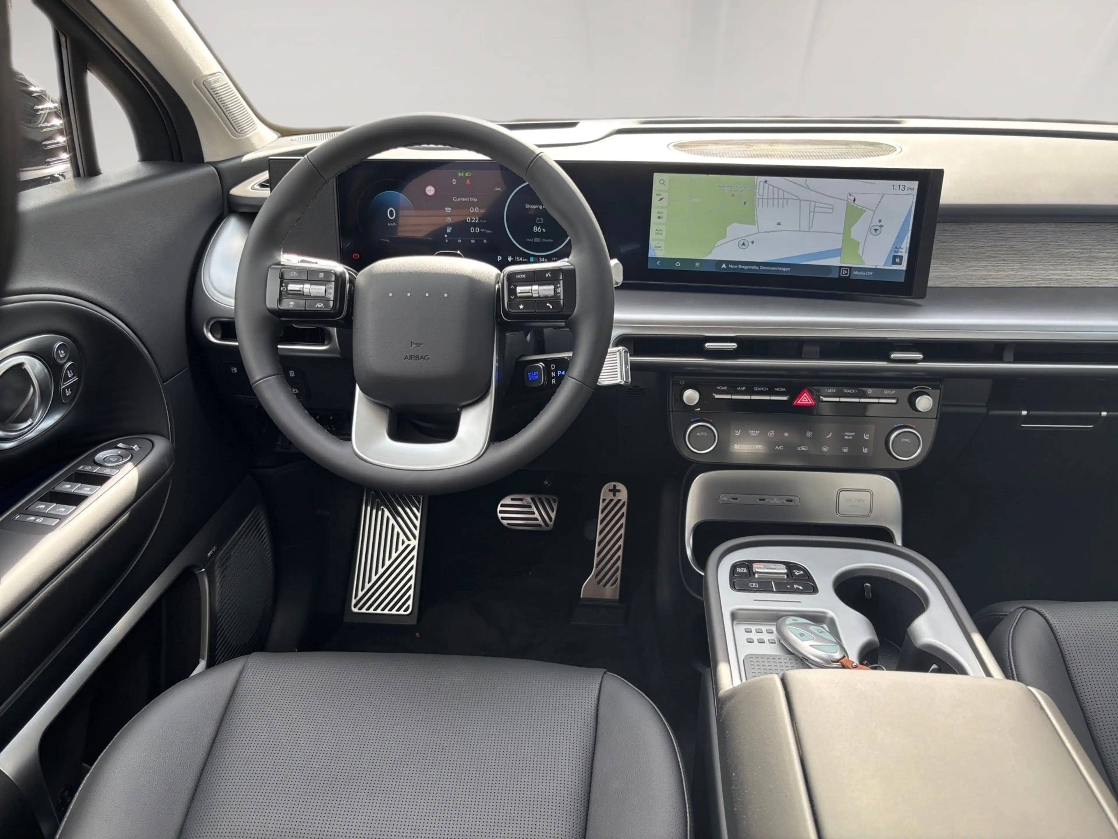 Hyundai IONIQ 9 110kWh CENTRIQ 7-Sitzer 4WD Panoramadach — photo 10