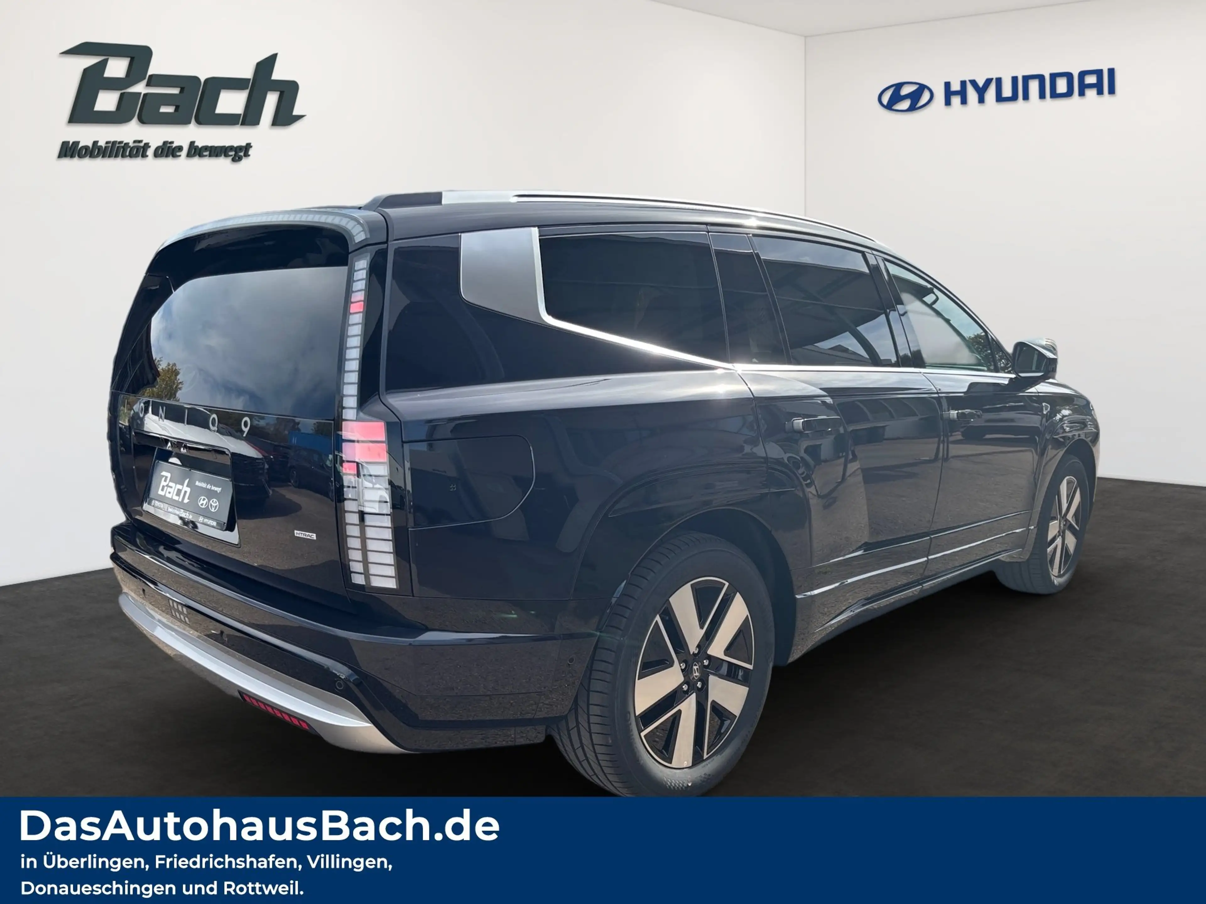 Hyundai IONIQ 9 110kWh CENTRIQ 7-Sitzer 4WD Panoramadach — photo 3