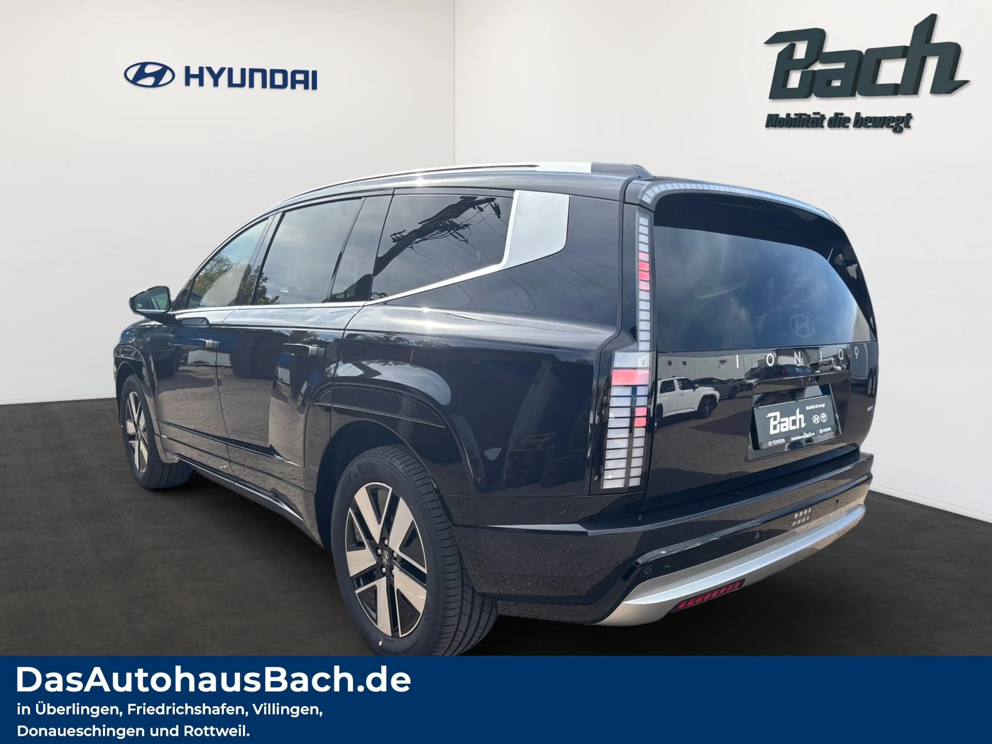Hyundai IONIQ 9 110kWh CENTRIQ 7-Sitzer 4WD Panoramadach — photo 4
