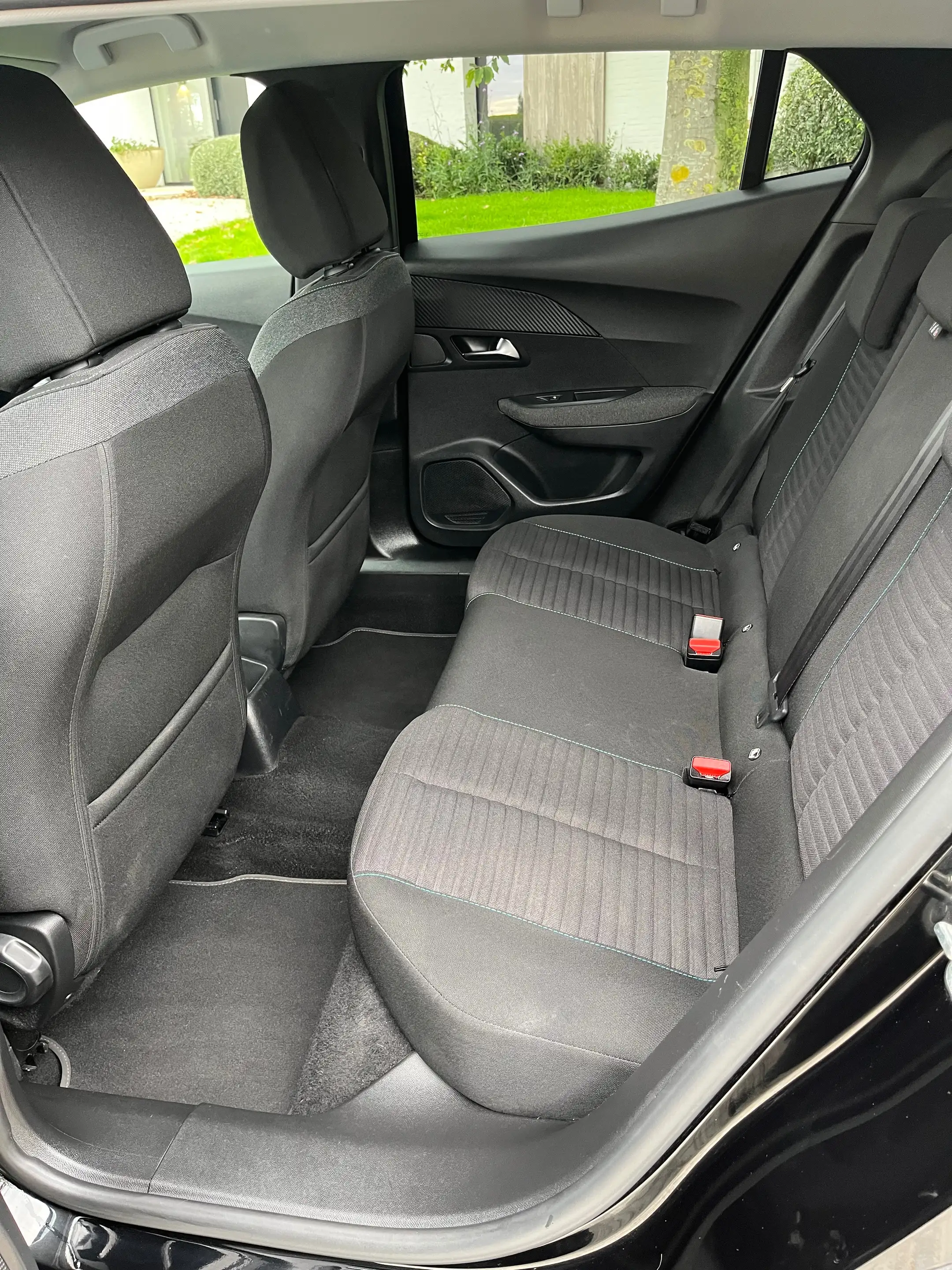 Peugeot 2008 2008 1.2 PureTech S/1eigenr/33900km/Carplay/Camera/Navi/Cruise... — photo 14