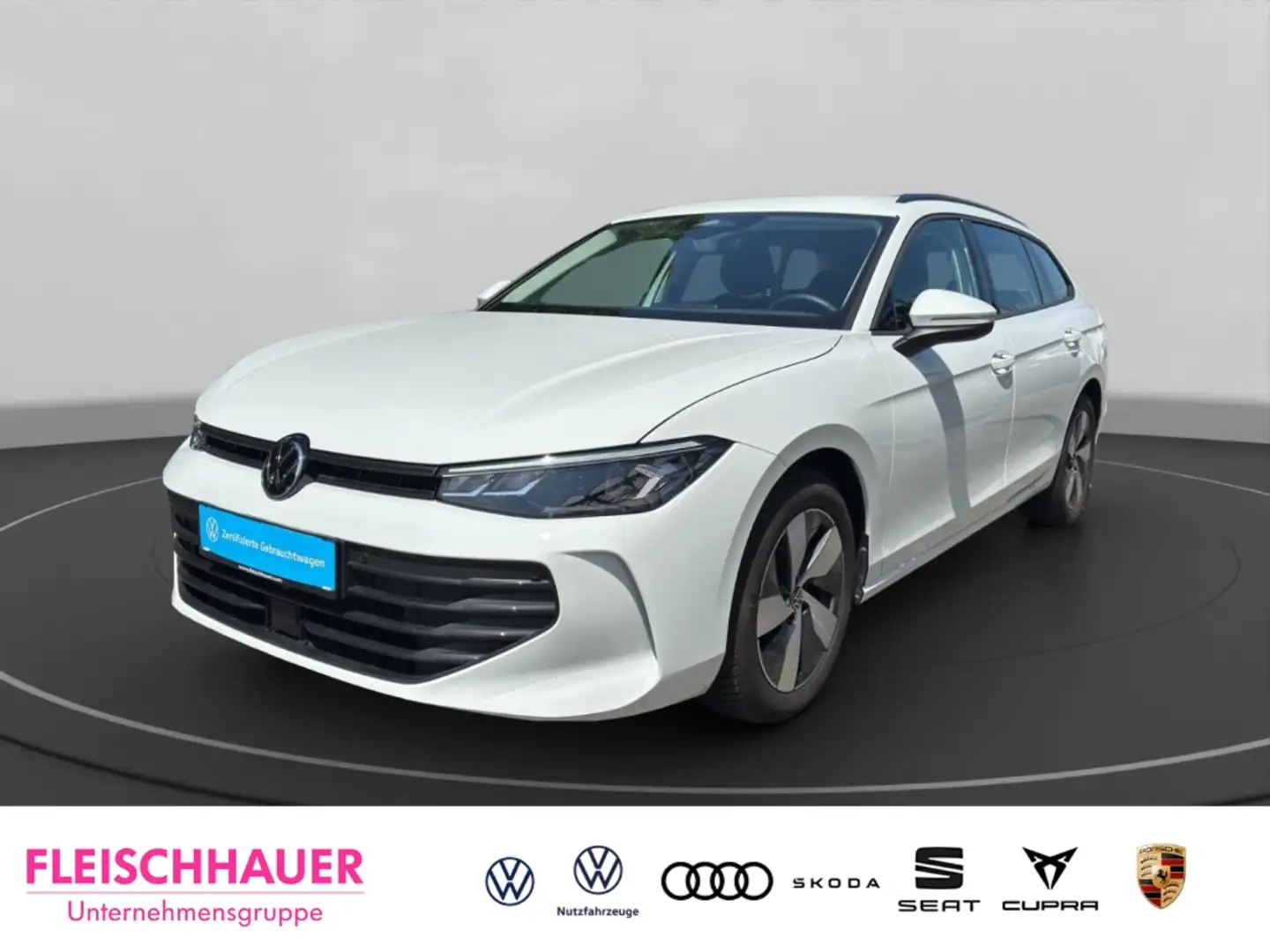 Volkswagen Passat 1.5 eTSI Navi Digitales Cockpit LED ACC Apple CarP Wit - 1