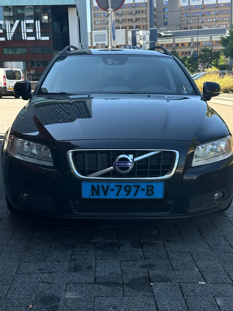 Volvo V70 V70 1.6 D2 Summum Noir - 1