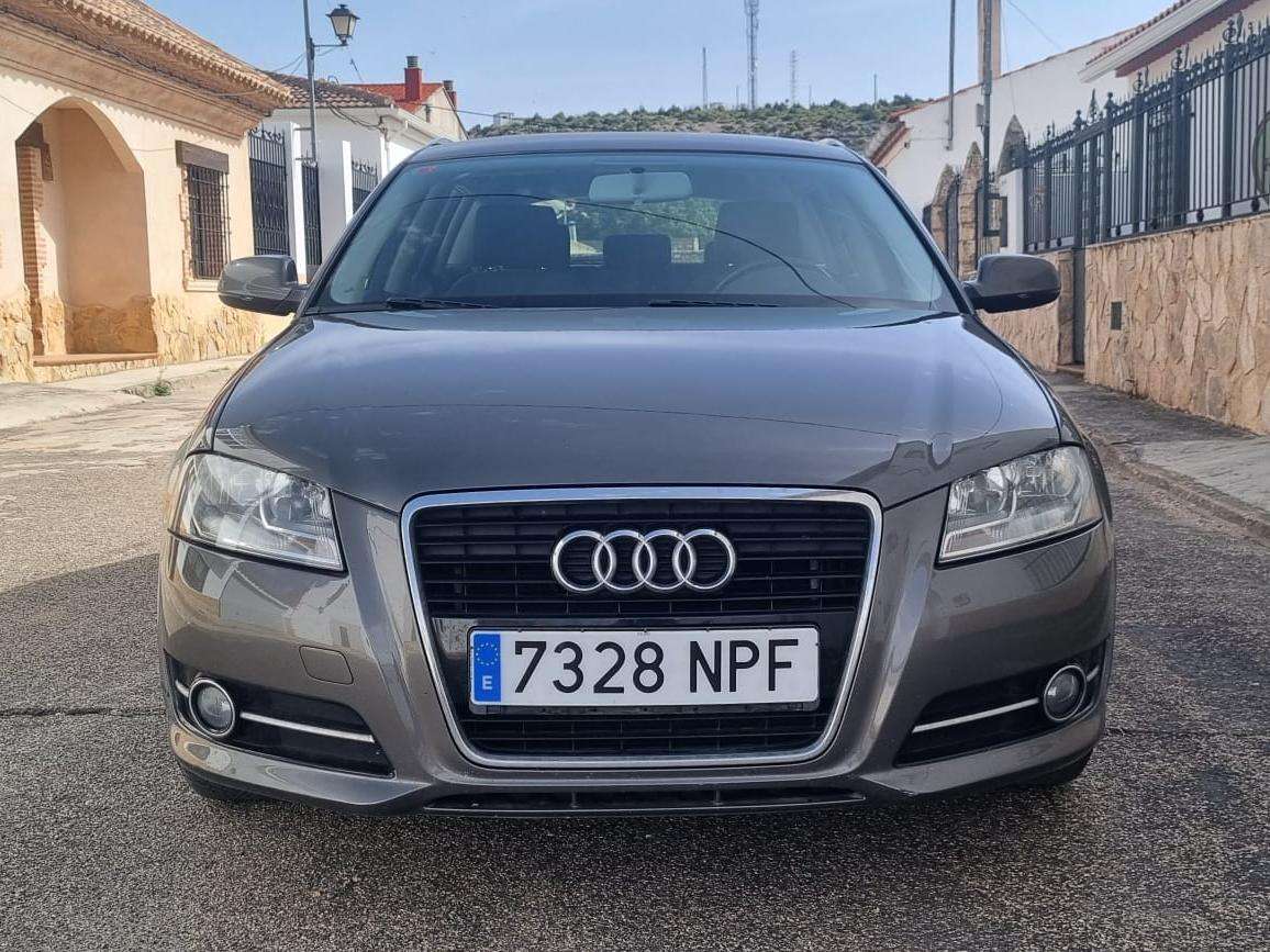 Audi A3 A3 Sportback 1.6TDI Attraction Attraction - foto 1