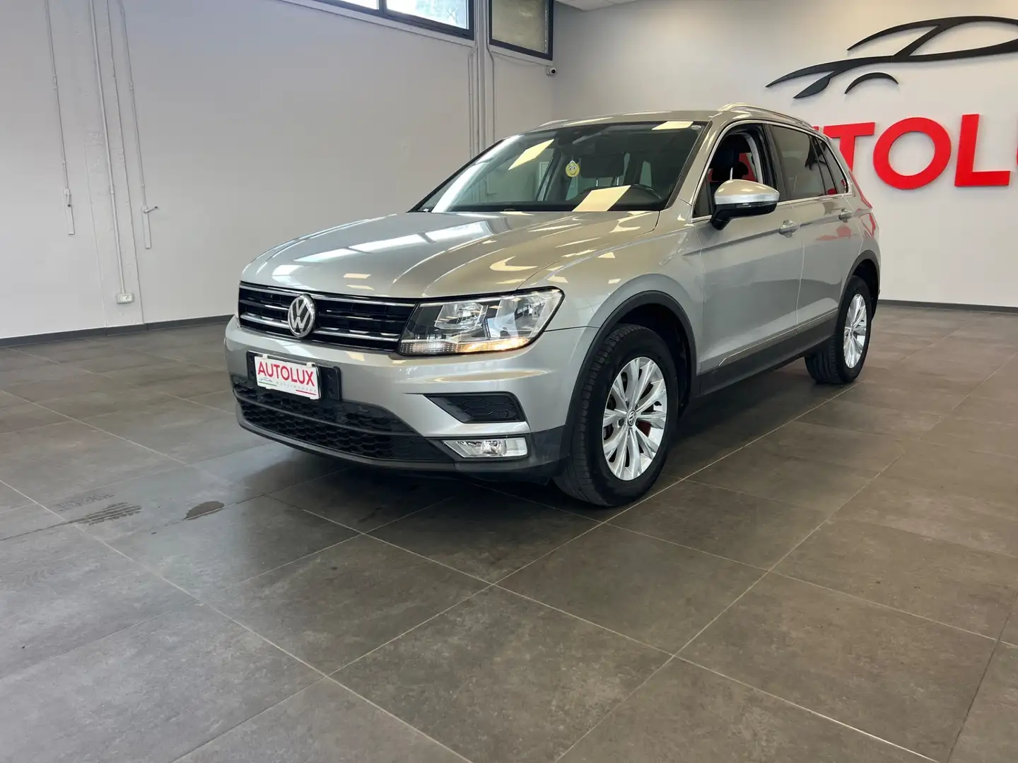 Volkswagen Tiguan Tiguan 2.0 TDI SCR DSG 4MOTION Business BMT Gris - 1