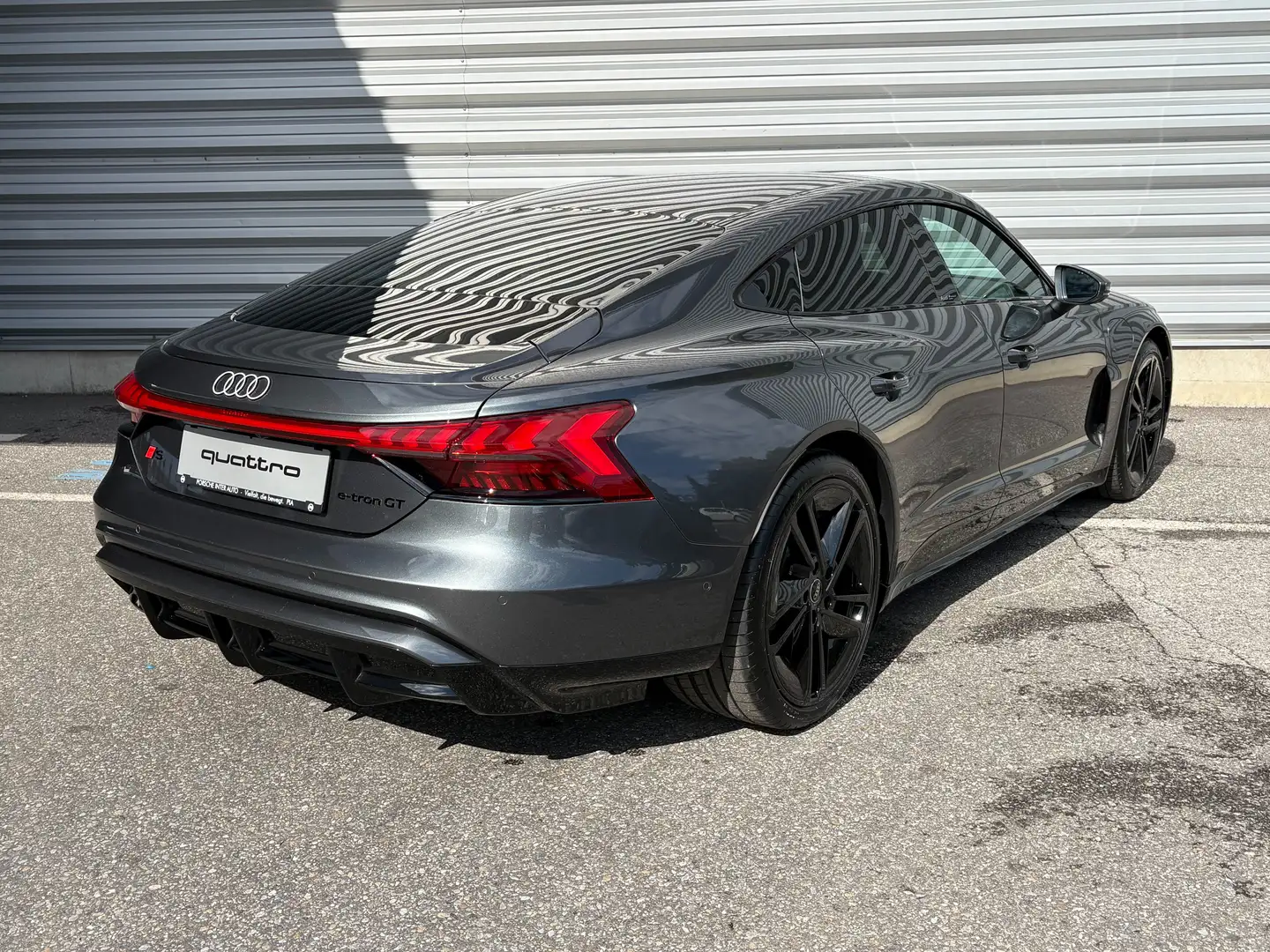 Audi e-tron GT S FACELIFT -36 %* vom LP € 164.120,-- NEUWAGEN Grau - 2