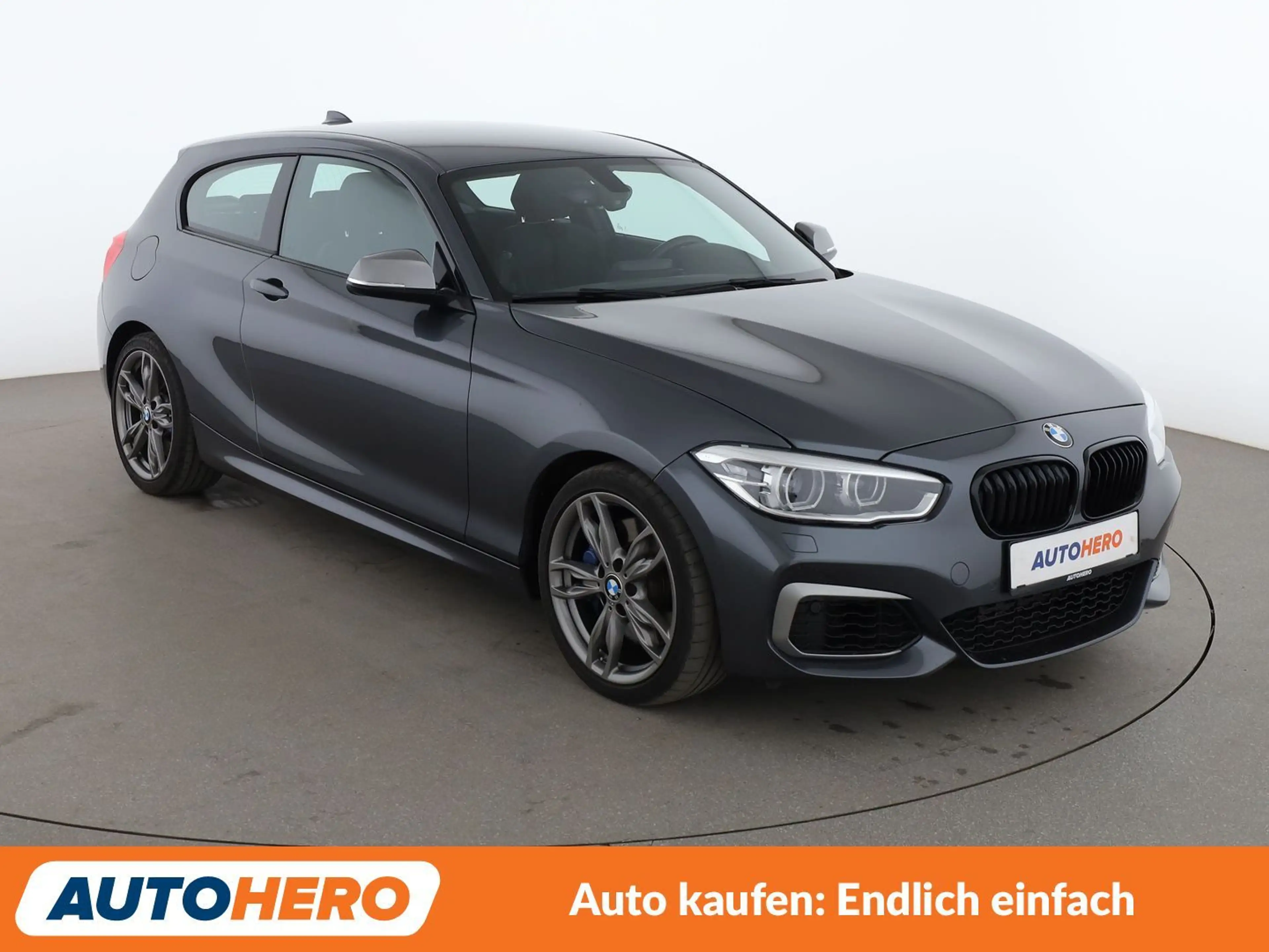 BMW 140 M140i xDrive — photo 8