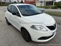 Lancia Ypsilon 1.2 69 CV GPL Gold Bianco - thumbnail 3