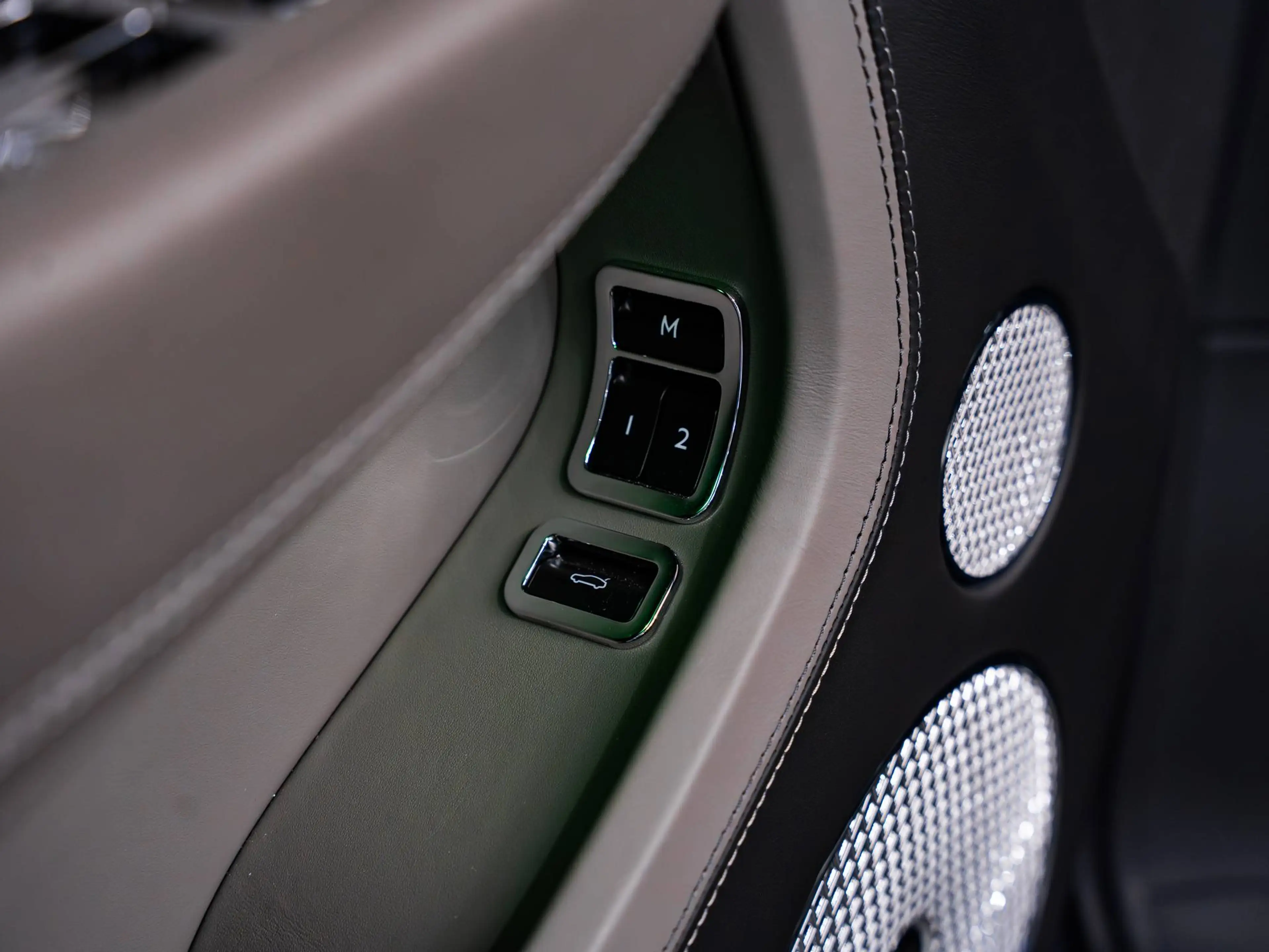 Bentley Continental GTC 4.0 V8 - Mulliner - HUD - Full PPF - Titan Grey — photo 10