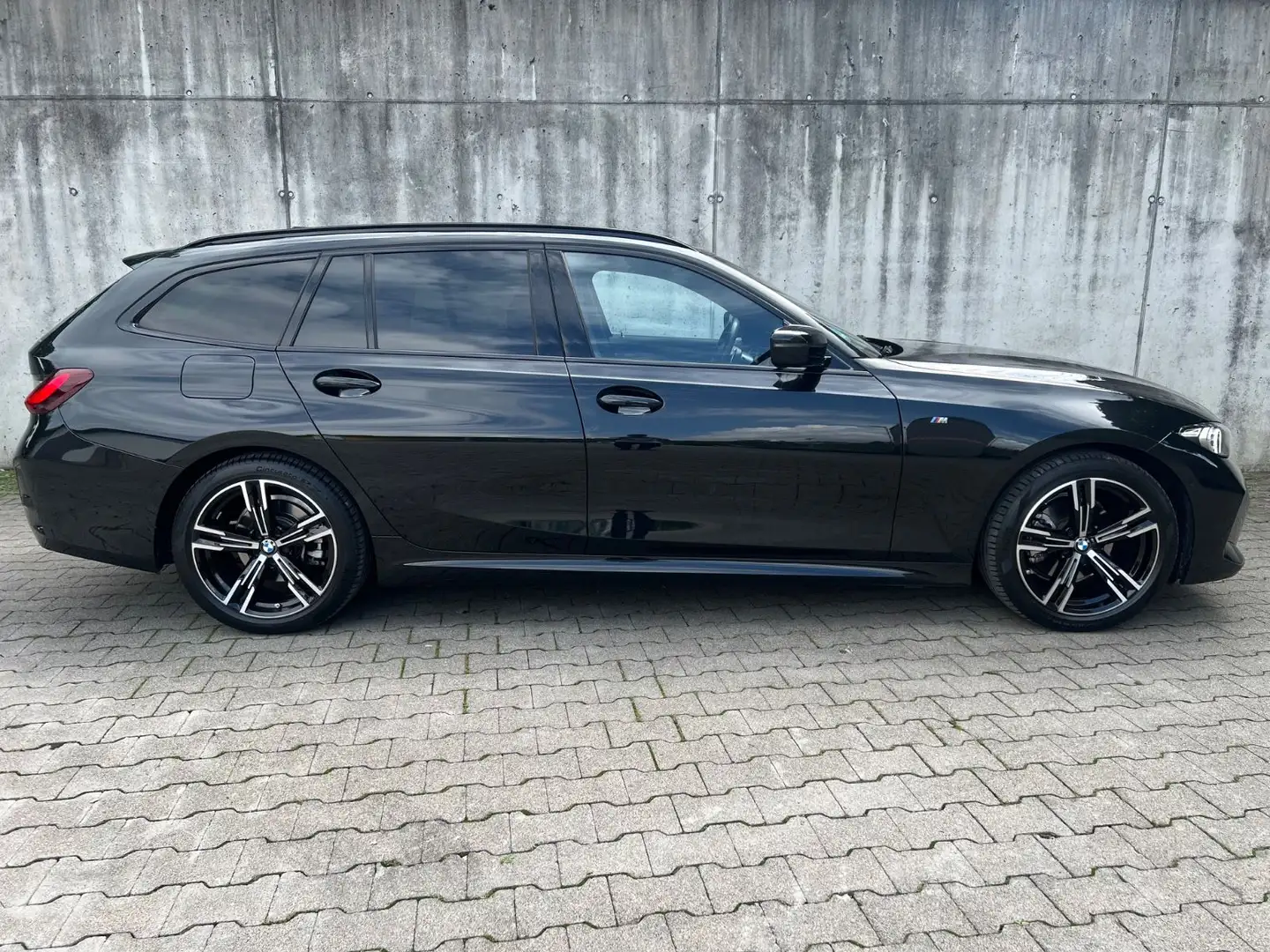 BMW 320 d Touring xDrive M-Sport*Shadow*Carplay*ACC* Noir - 2