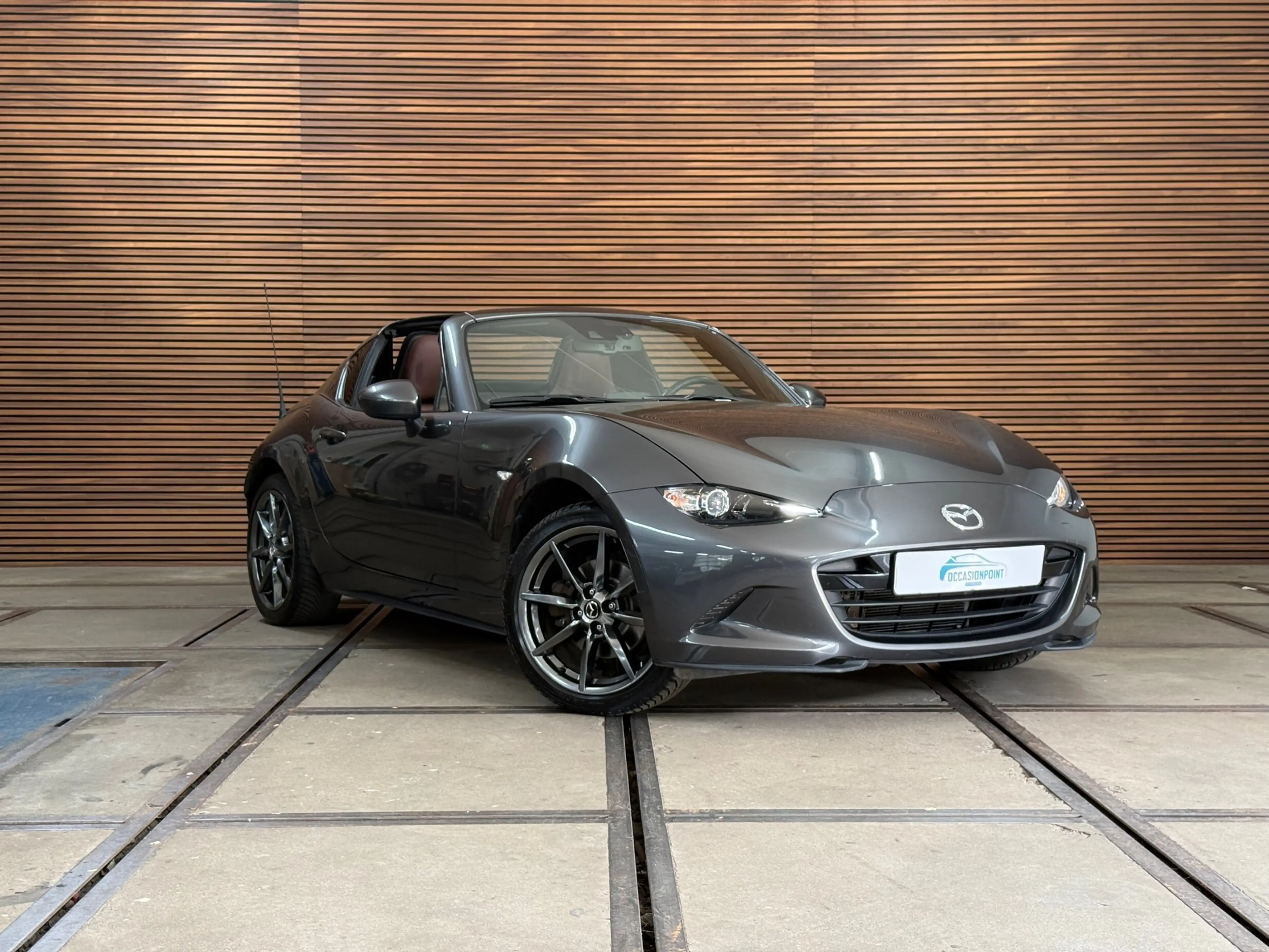 Mazda MX-5 RF 2.0 SkyActiv-G 160 GT-M | Targa | Takumi Leder — photo 15