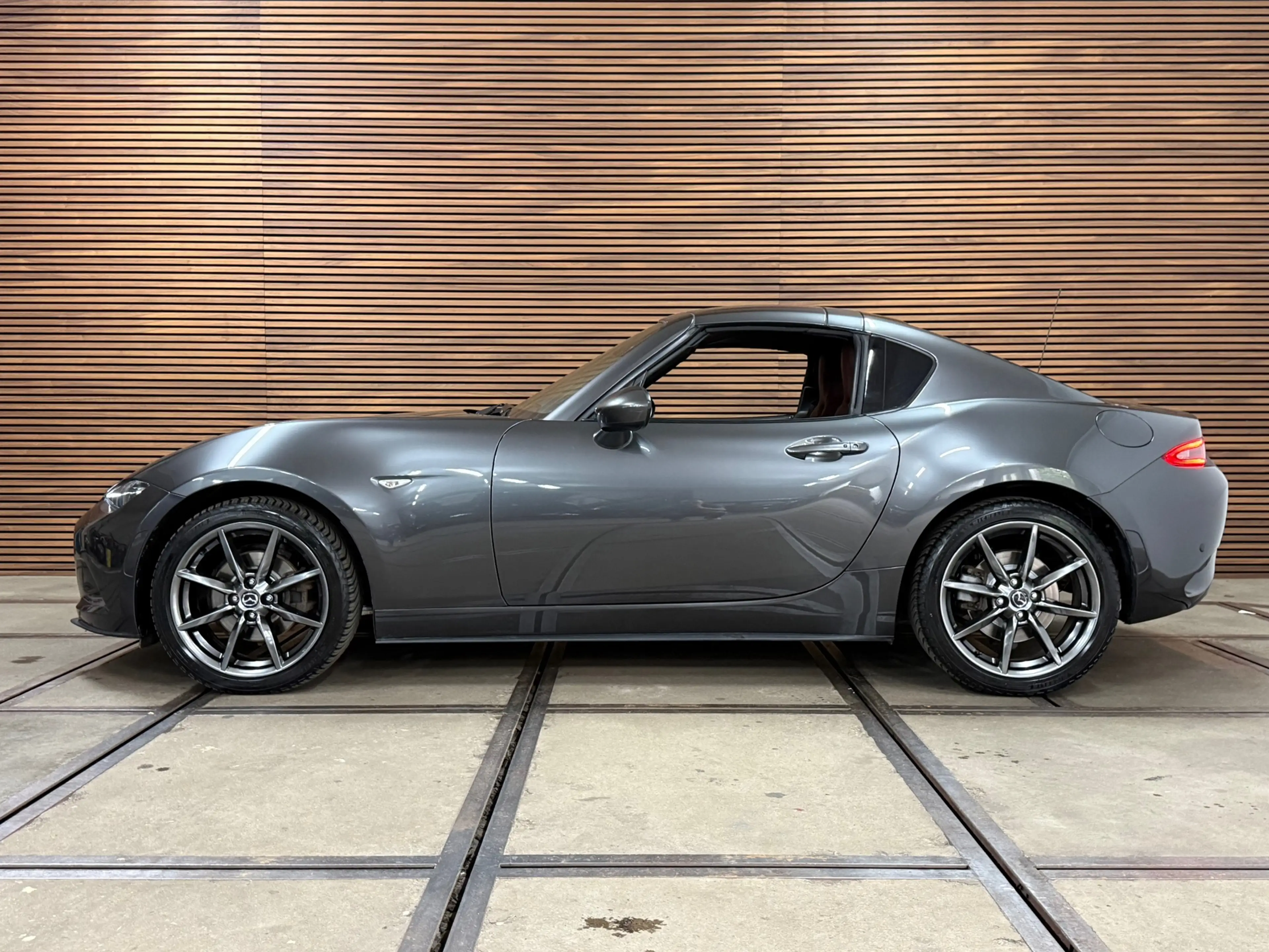 Mazda MX-5 RF 2.0 SkyActiv-G 160 GT-M | Targa | Takumi Leder — photo 7