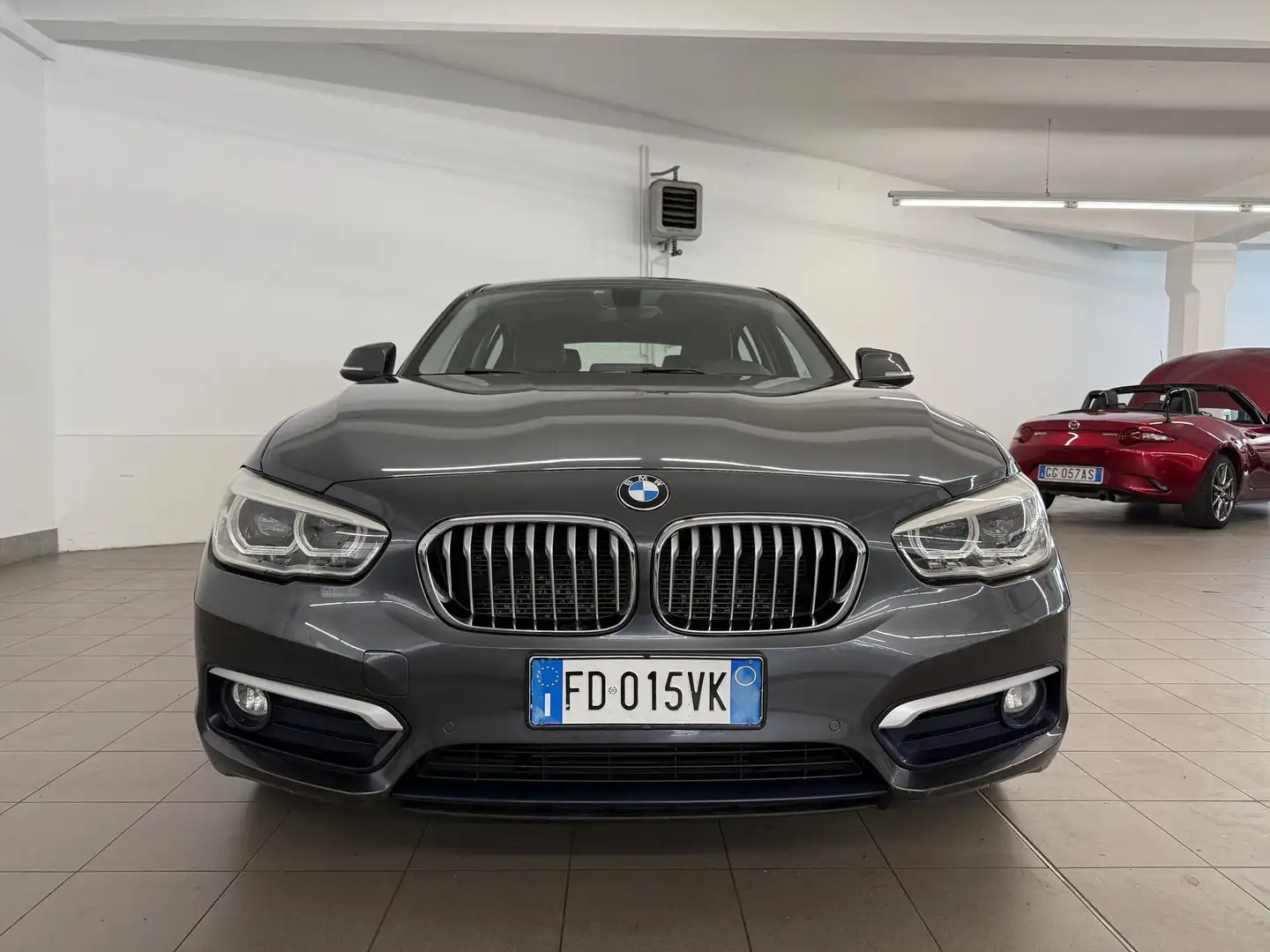 BMW 116 116d 5p. Urban Grigio - 2