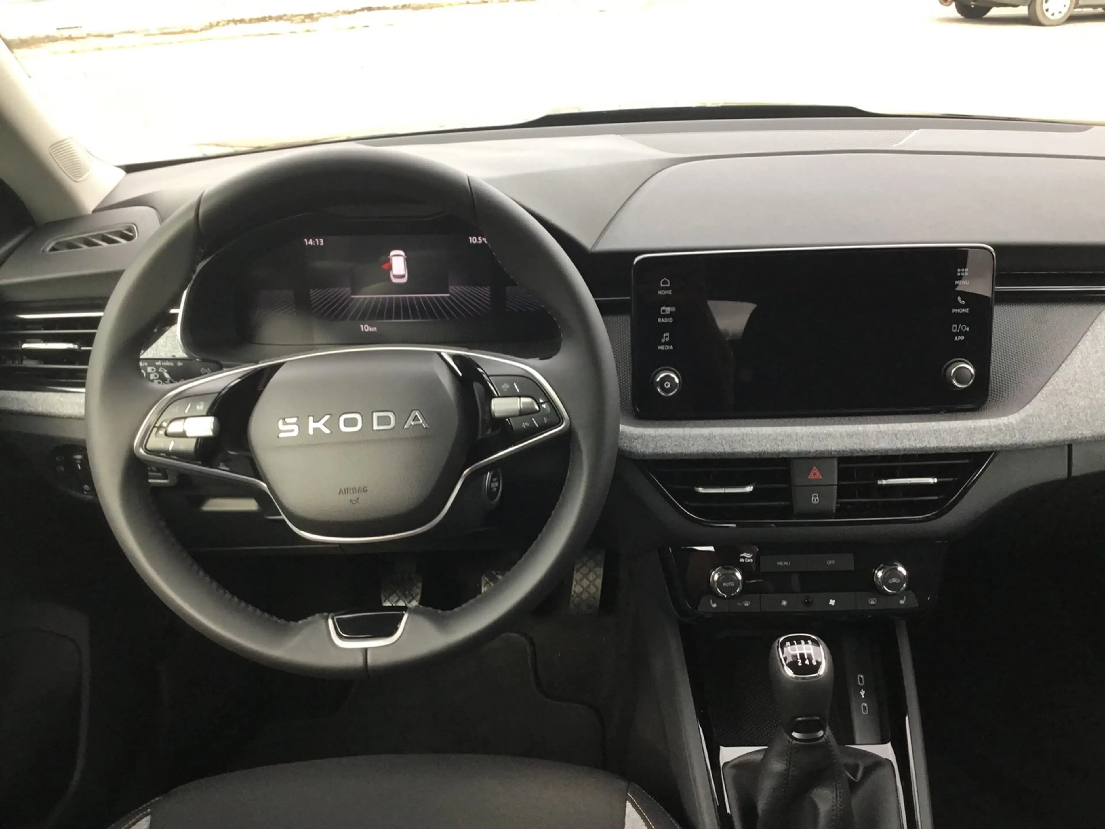 Skoda Kamiq Selection TSI — photo 10