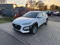 Hyundai KONA Pure 2WD TÜV NEU/KLIMA/SHZ/LENKRADHEIZUNG Weiß - thumbnail 1