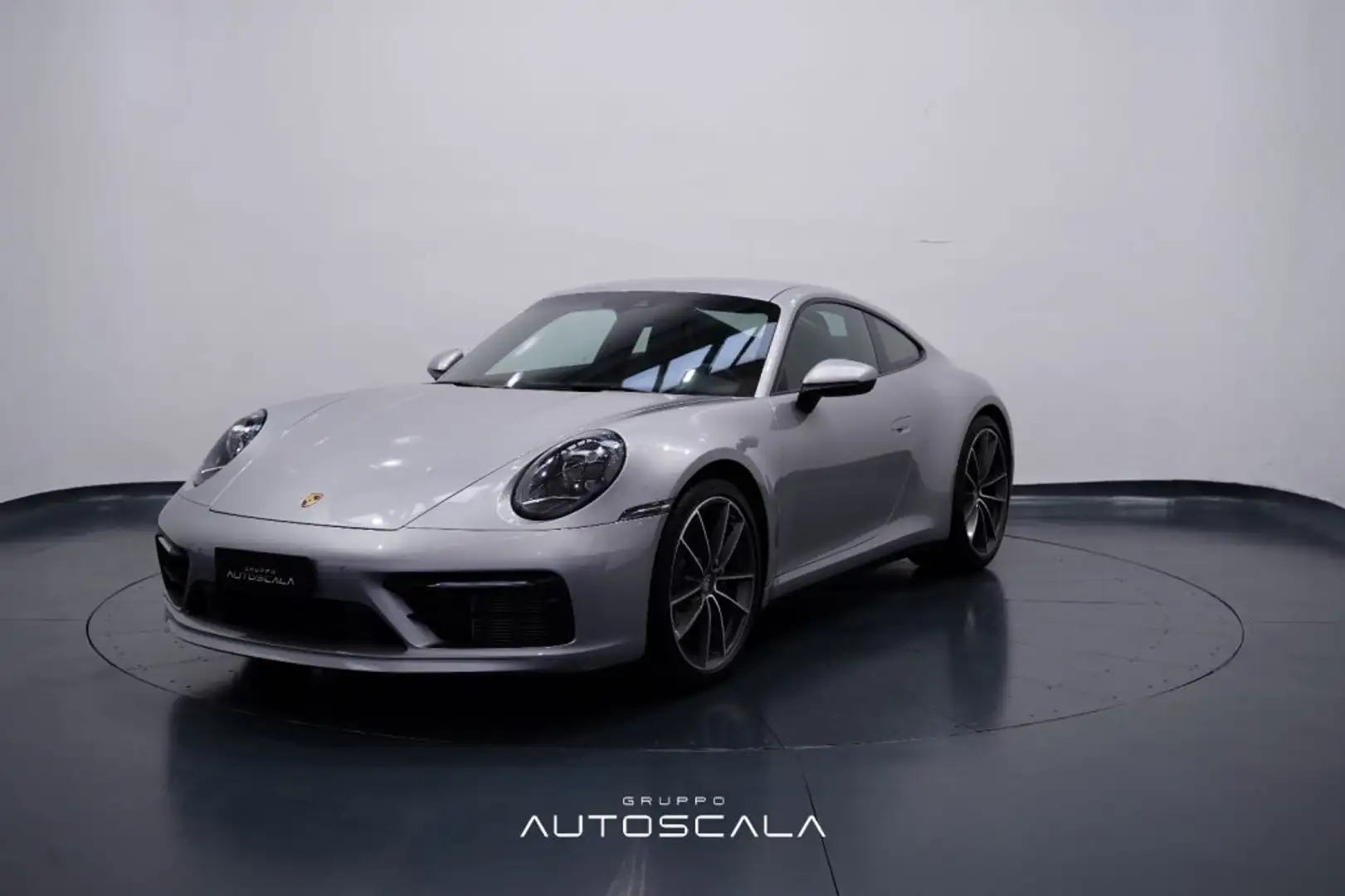 Porsche 992 385cv Carrera 4 Argento - 1