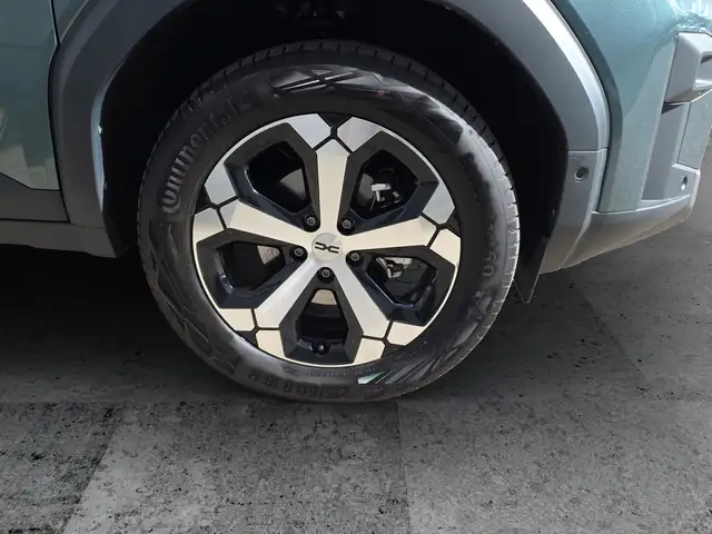 Dacia Bigster view 5