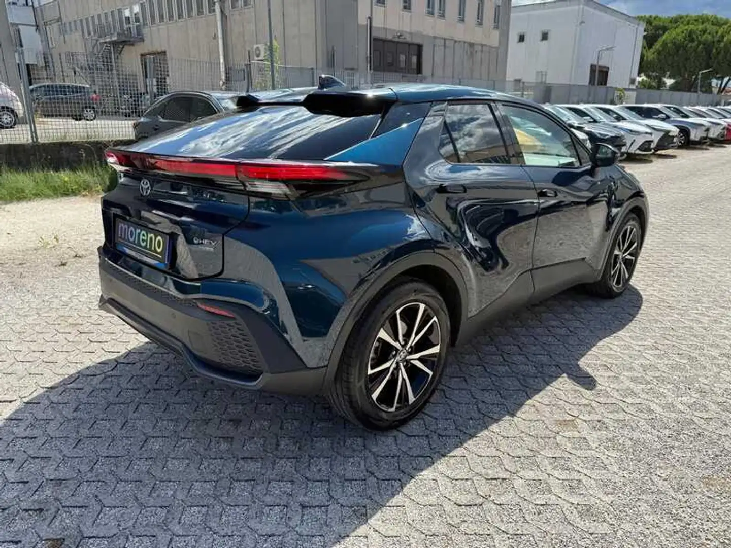 Toyota C-HR 1.8 hv Trend fwd e-cvt Verde - 2