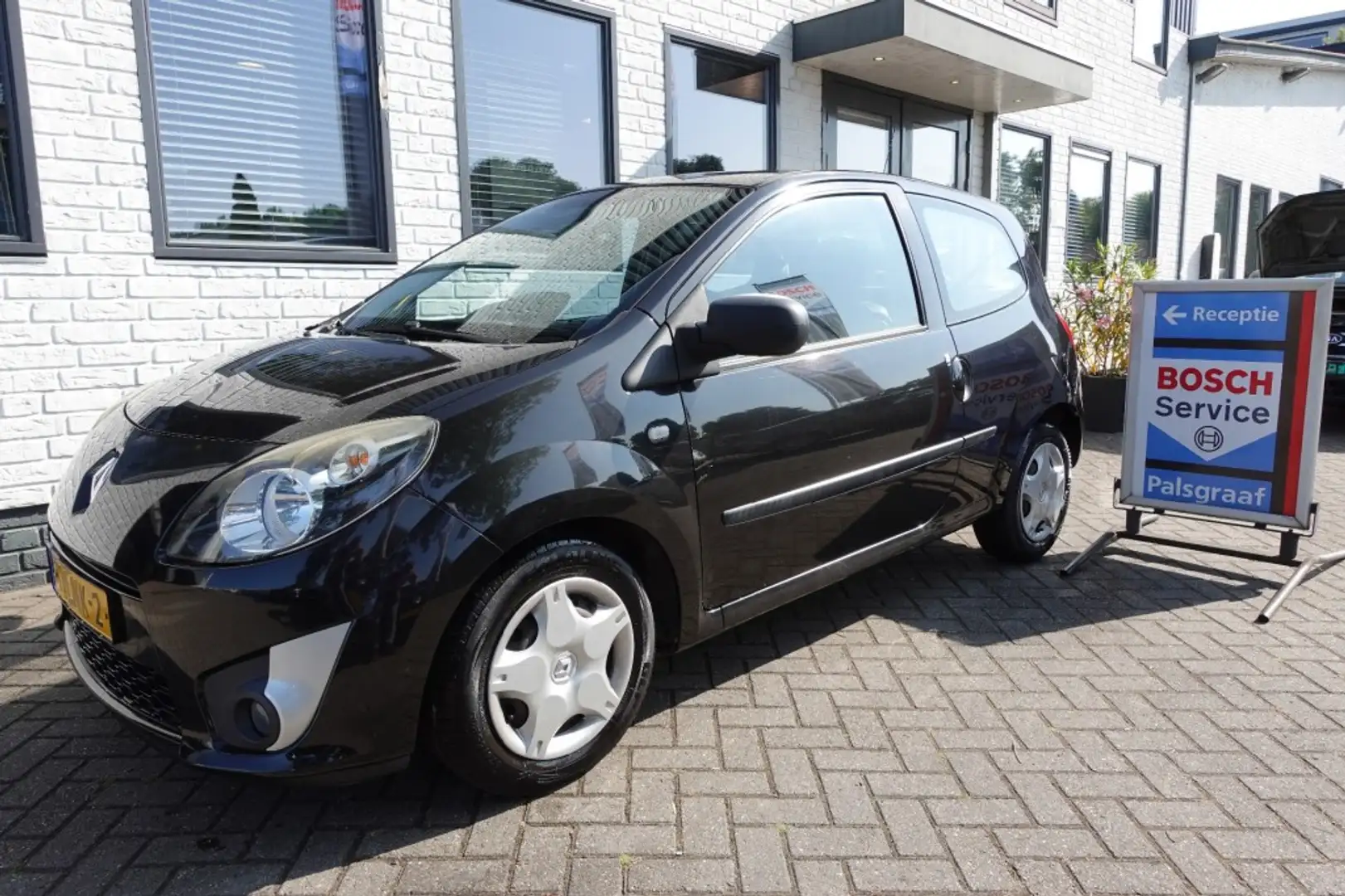 Renault Twingo 1.2-16V DYNAMIQUE Airco  43.000 km !! Zwart - 1