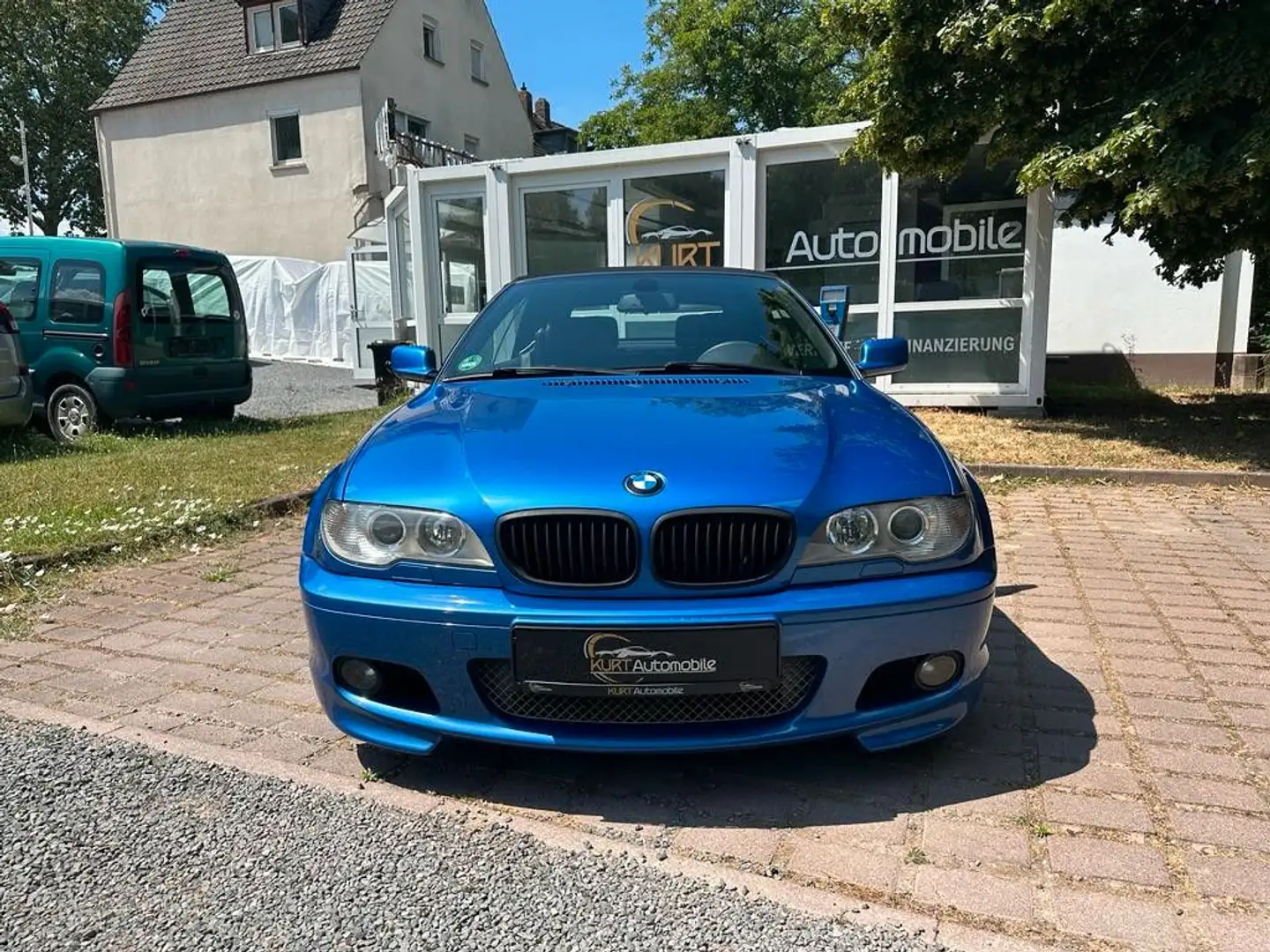 BMW 318 i-Cabrio-Individual-M-Paket-TÜV6/26 Sev. NEU Bleu - 2