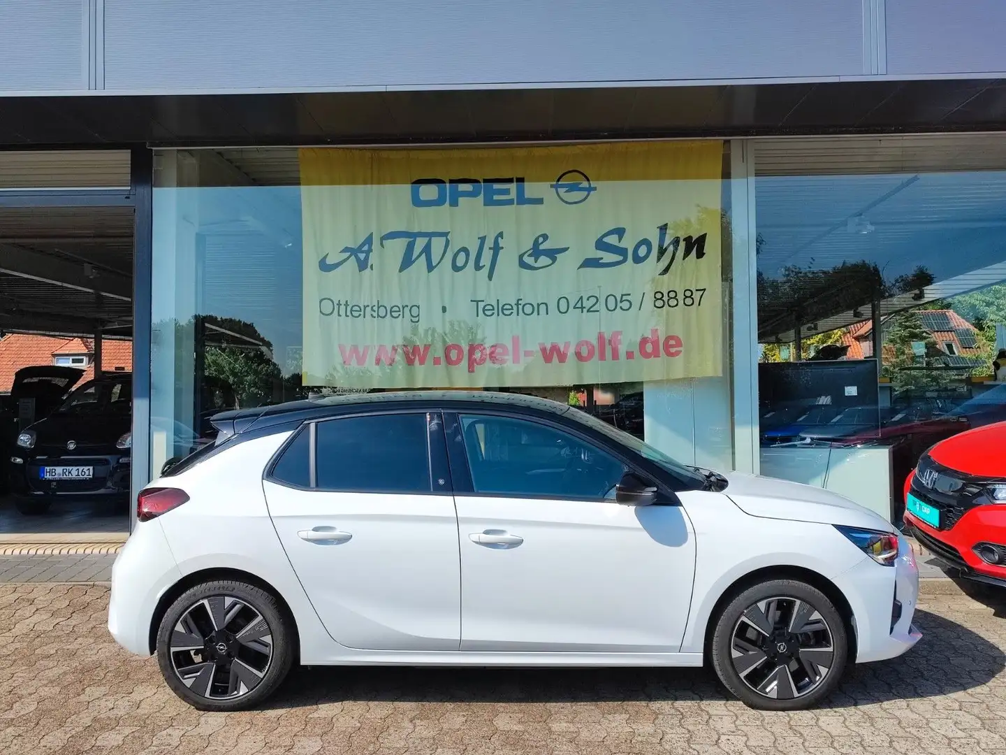 Opel Corsa -e F GS Line +LED+NAVI+SHZ+11kW+KAMERA+LHZ+ Blanc - 1