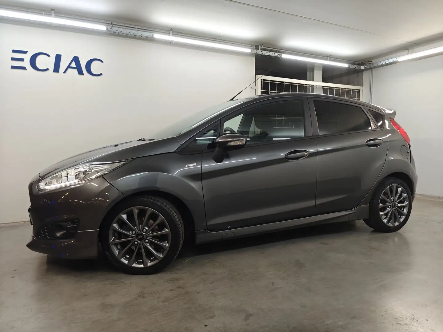 Ford Fiesta EcoBoost ST-Line  - Garantie Noir - 1