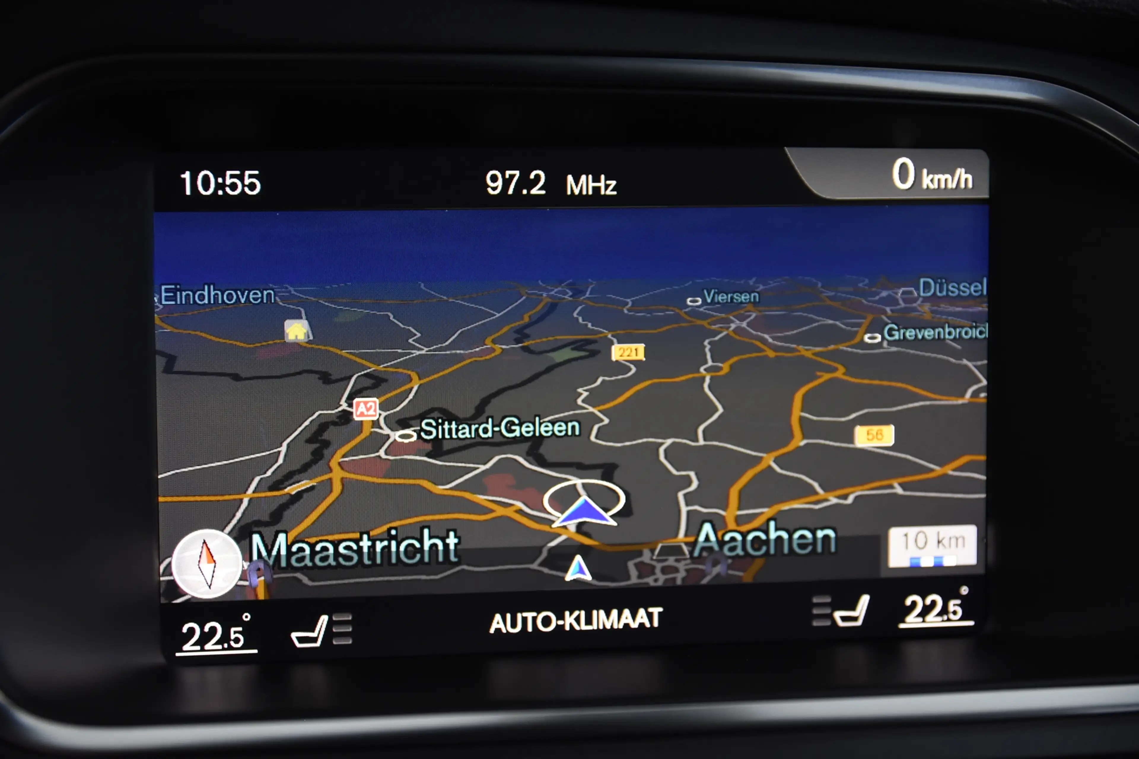 Volvo V40 2.0 T3 Nordic+ *Leer*Navigatie*Stoelverwarming*Tre — photo 12
