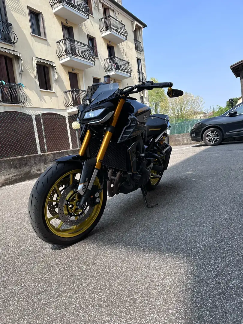 Yamaha MT-09 sp - 1