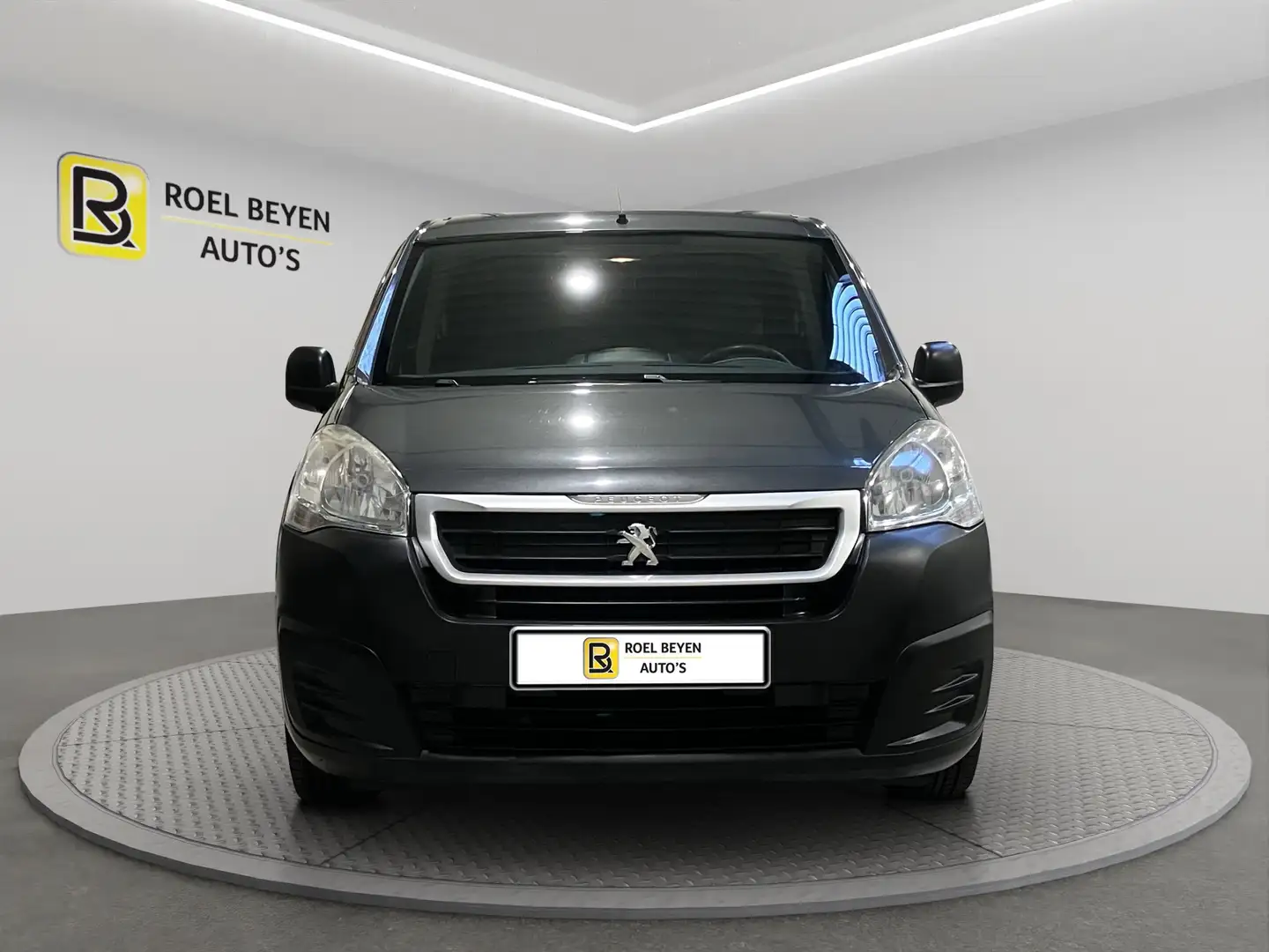 Citroen Berlingo 1,6HDI 1 eig. Airco 12M Omniumgar. Prijs is all-in Gris - 2