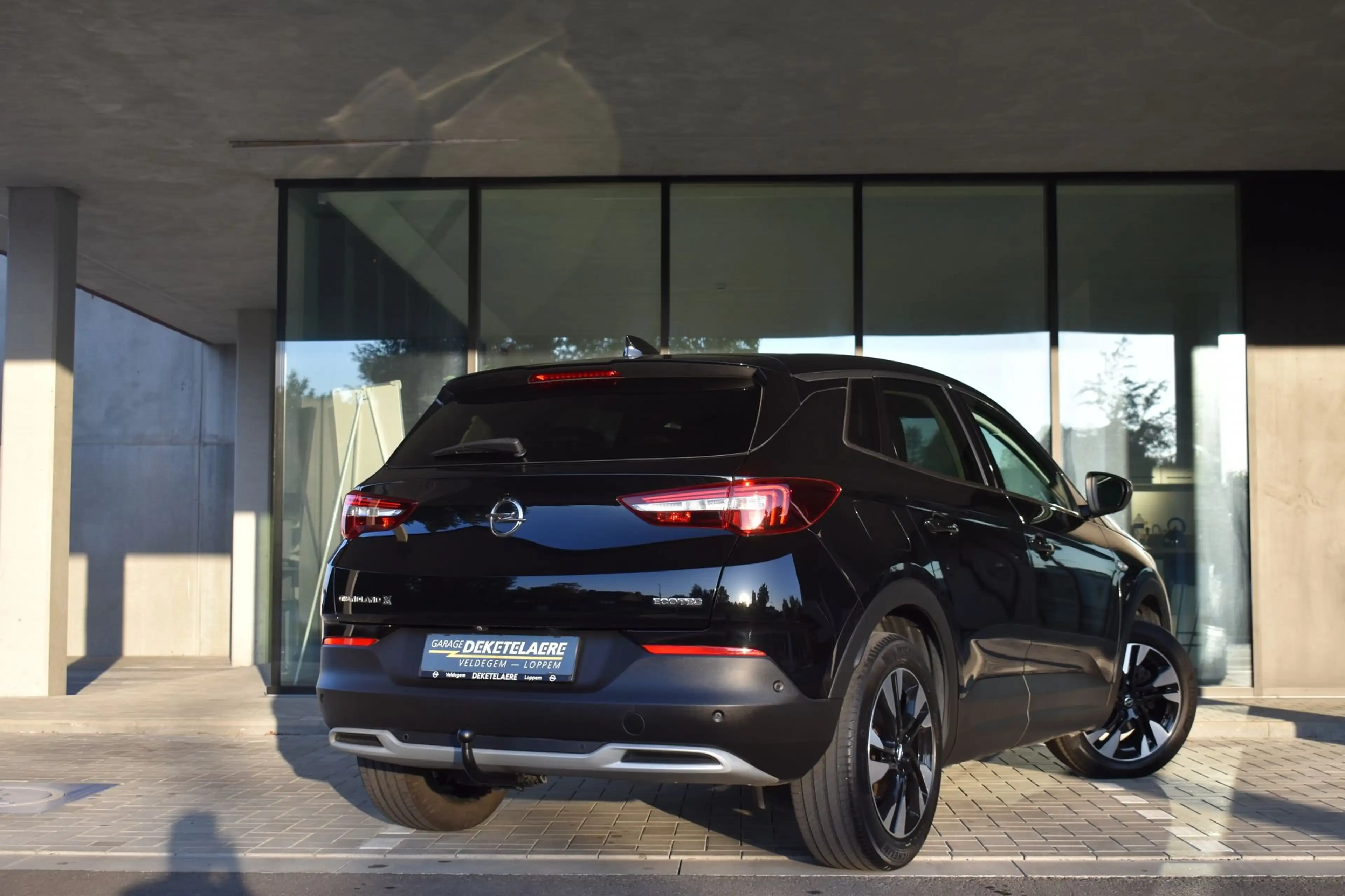 Opel Grandland X 1.2Turbo Innovation *Navi*FullLed*Trekhaak*El Koffer — photo 2