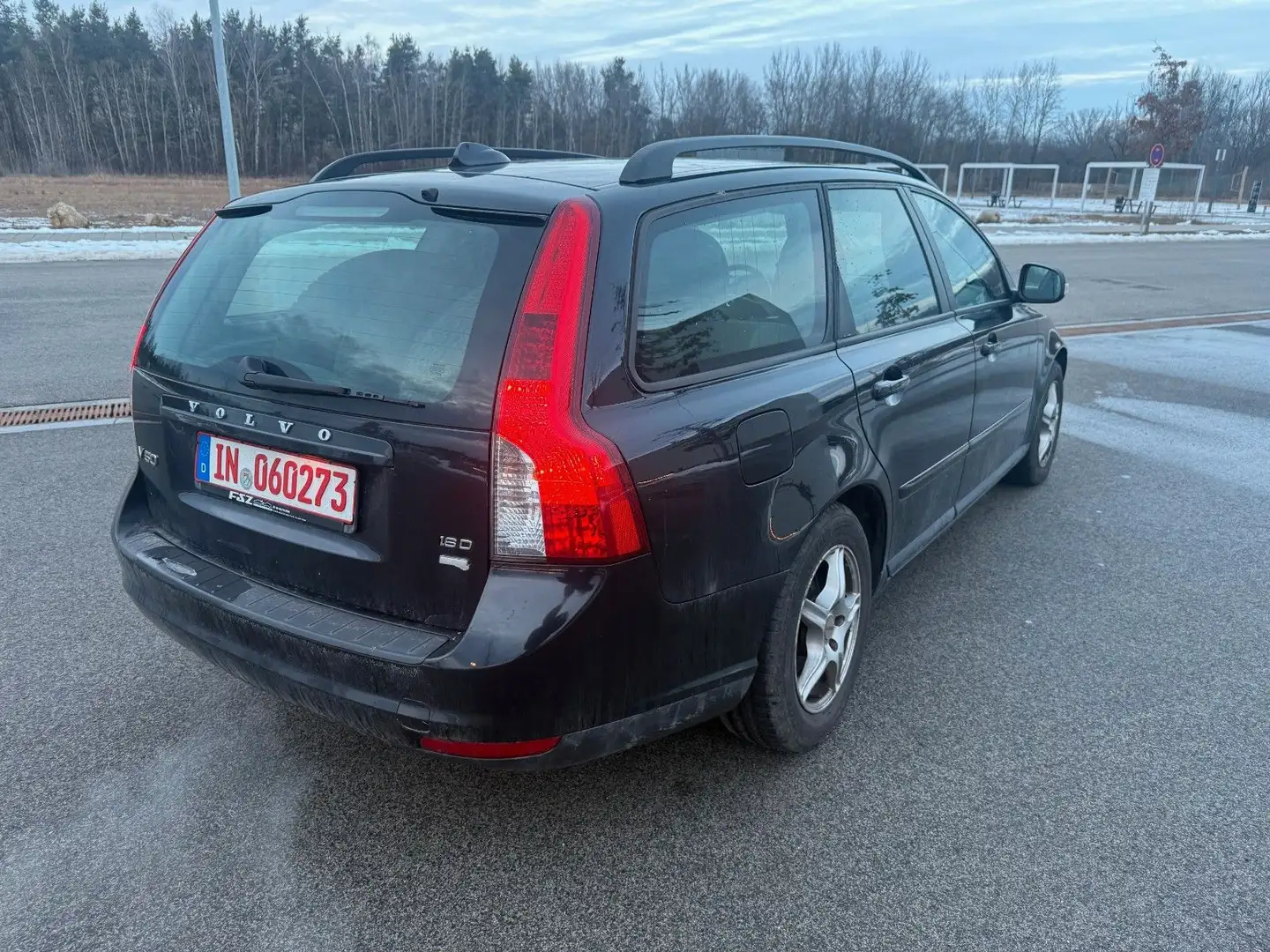 Volvo V50 Schwarz - 2