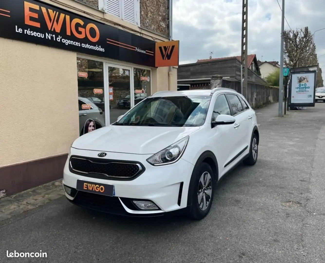 Kia Niro 1.6 GDI 141H 105 HYBRID HEV 1.3KWH ACTIVE DCT BVA  Blanc - 1