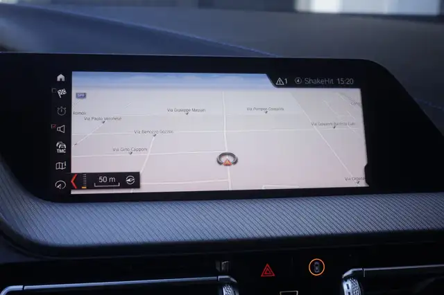 BMW 1 Series view 8