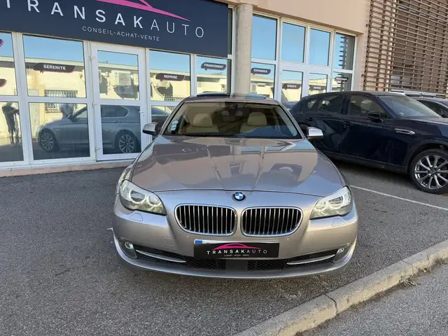 BMW 5 Series view 2