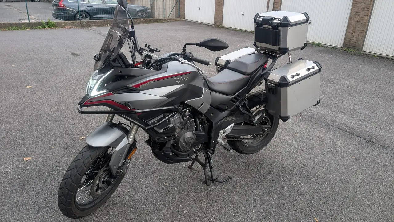 Voge 500DS