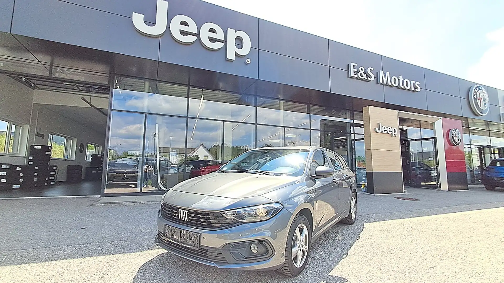 Fiat Tipo MultiJet 95 SCR City Life Grau - 1