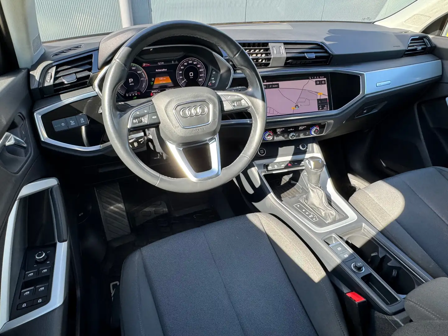 Audi Q3 * Sportback * Lichtpakket * Led/xen * Mmi navi plu siva - 2