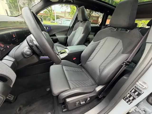 BMW X3 view 7