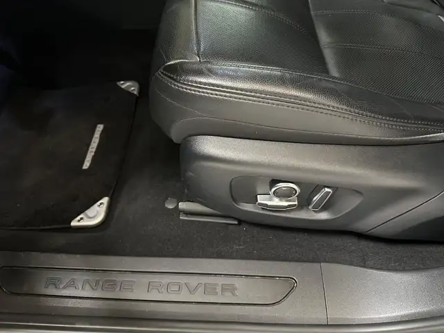 Land Rover Range Rover Evoque view 20