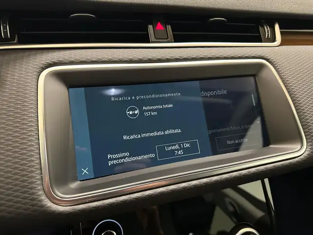 Land Rover Range Rover Evoque view 22