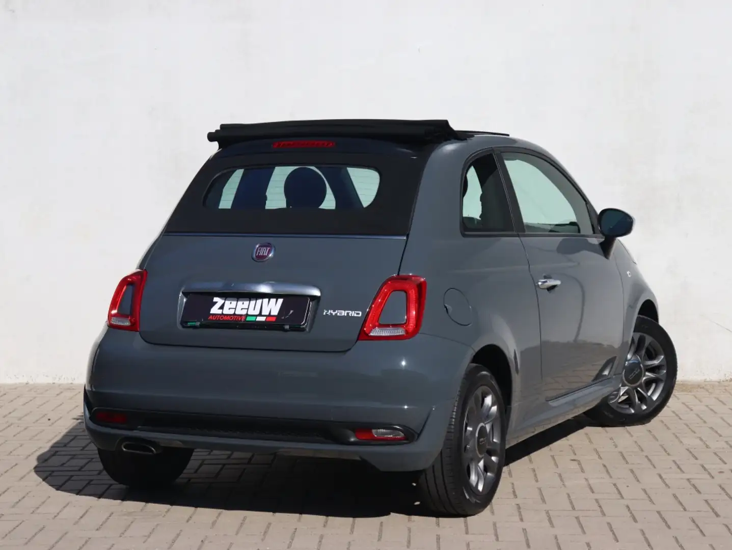 Fiat 500C 1.0 Hybrid 70 PK Sport | Navi | Clima | Cruise | P Grijs - 2