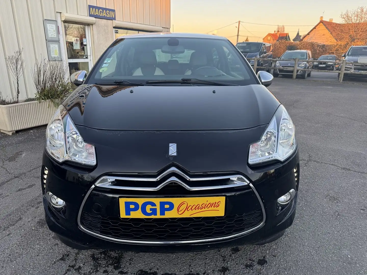 Citroen DS3 1.6 E-HDI90 (92) AIRDREAM EXECUTIVE 5CV Noir - 2