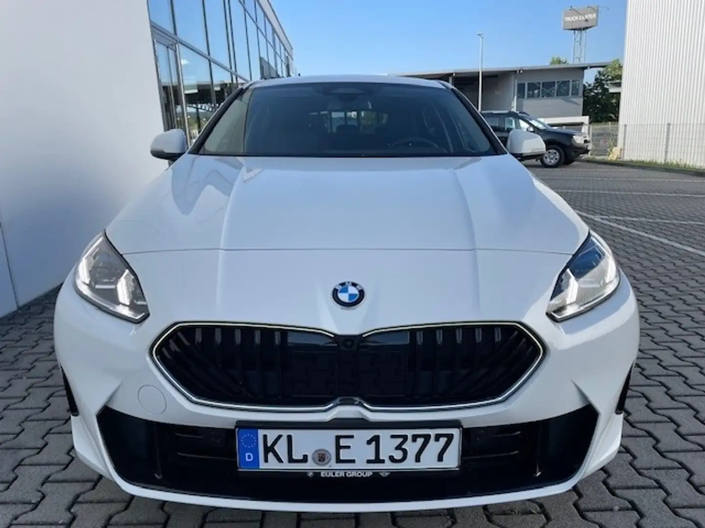 BMW 120 HUD Navi Digitales Cockpit 360 Kamera LED Apple Ca Weiß - 2