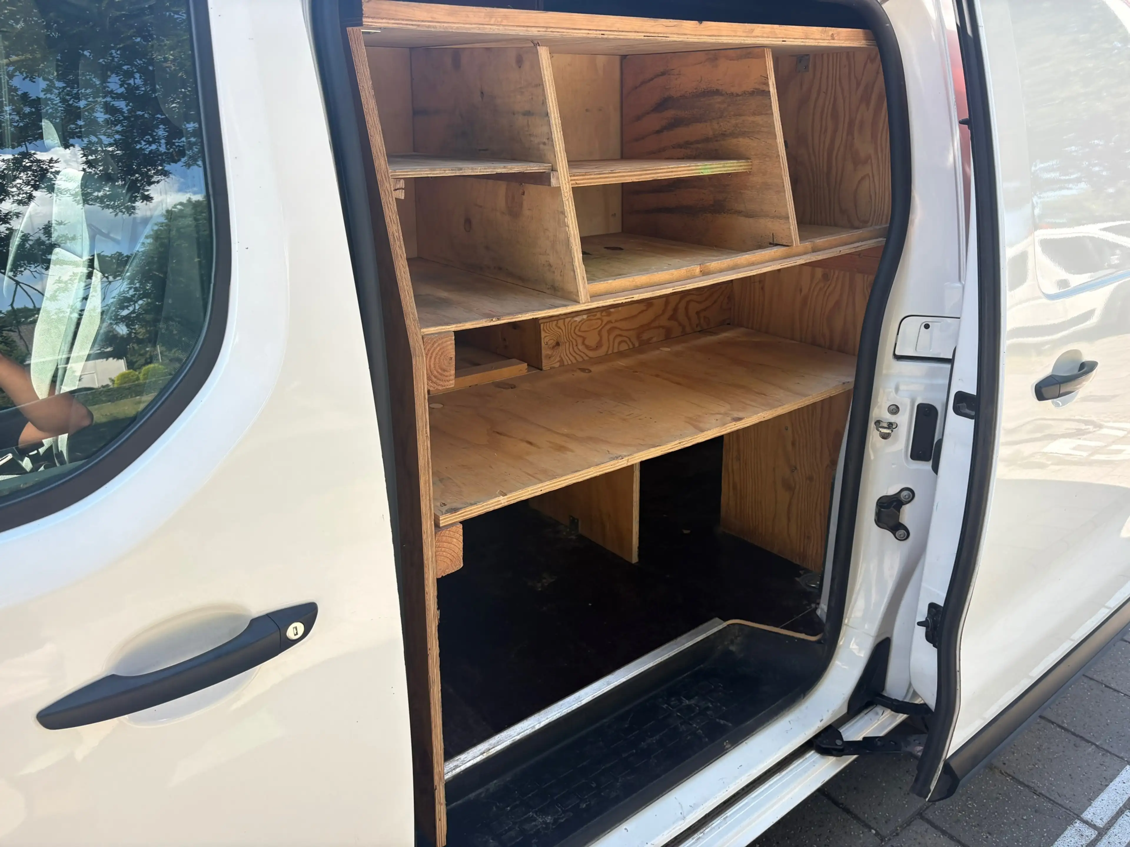 Toyota Proace 2.0 D-4D Cool Long *HEEFT EEN NIEUWE DISTRIBUTIERI — photo 24