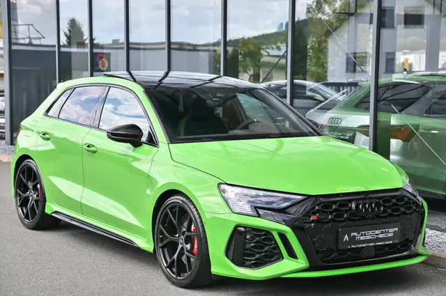 Audi RS3 view 3