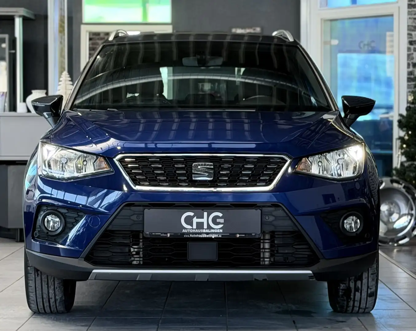 SEAT Arona Xcellence KAMERA|SHZ|NAVI|CARPLAY Blau - 2