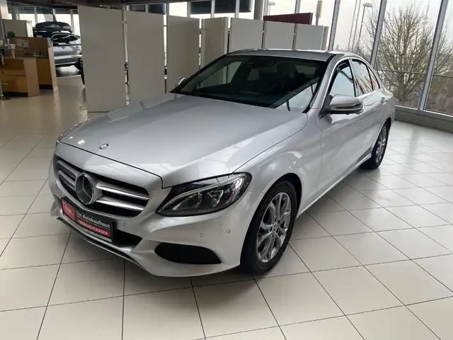 Mercedes-Benz C 300 CDI Tempomat+Klimaautomatik+Navigation++++