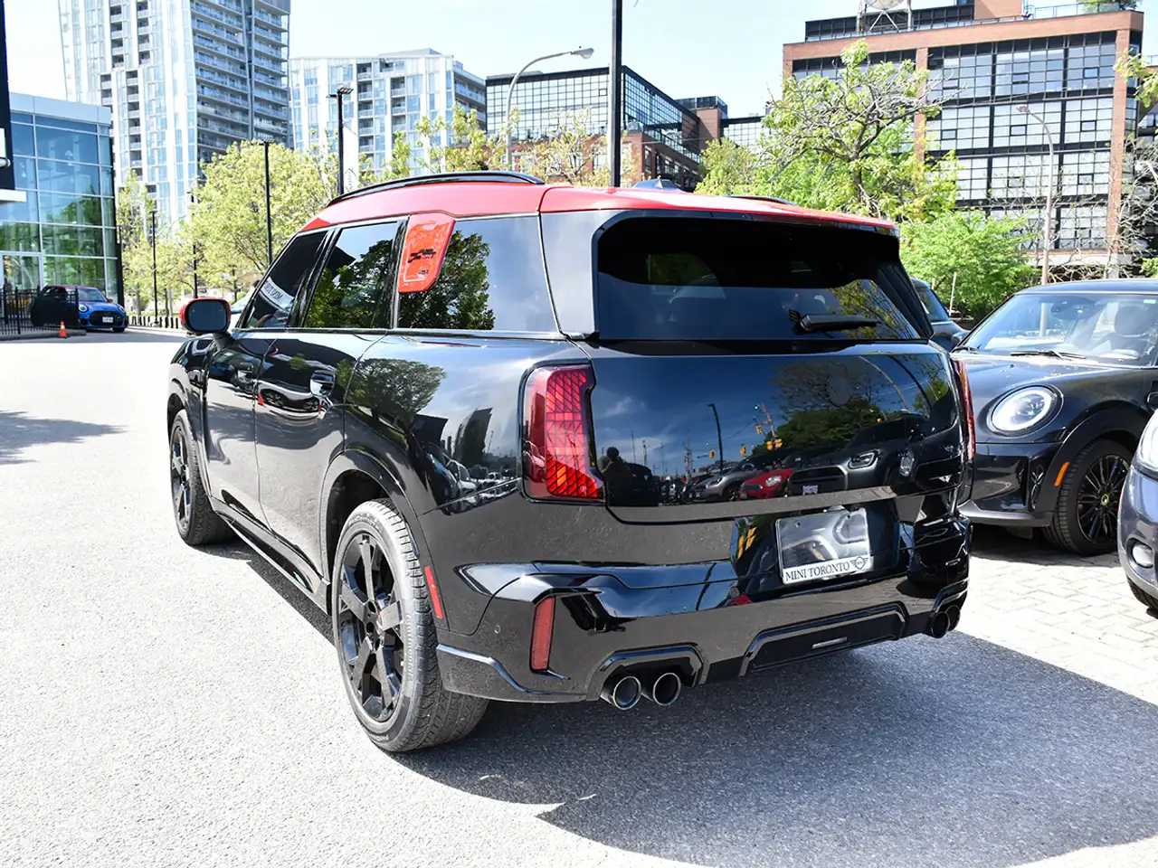 MINI Countryman снимка MINI Countryman