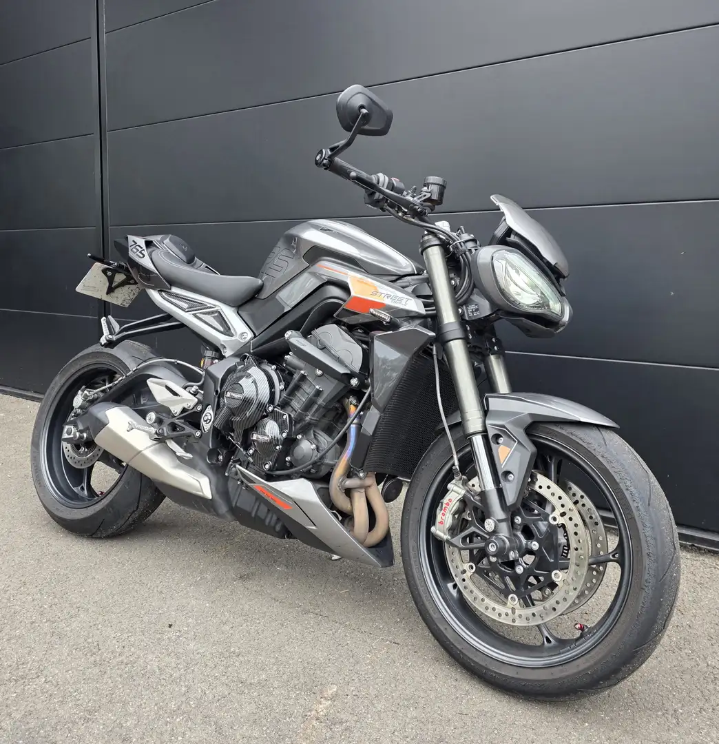 Triumph Street Triple 765 - 1