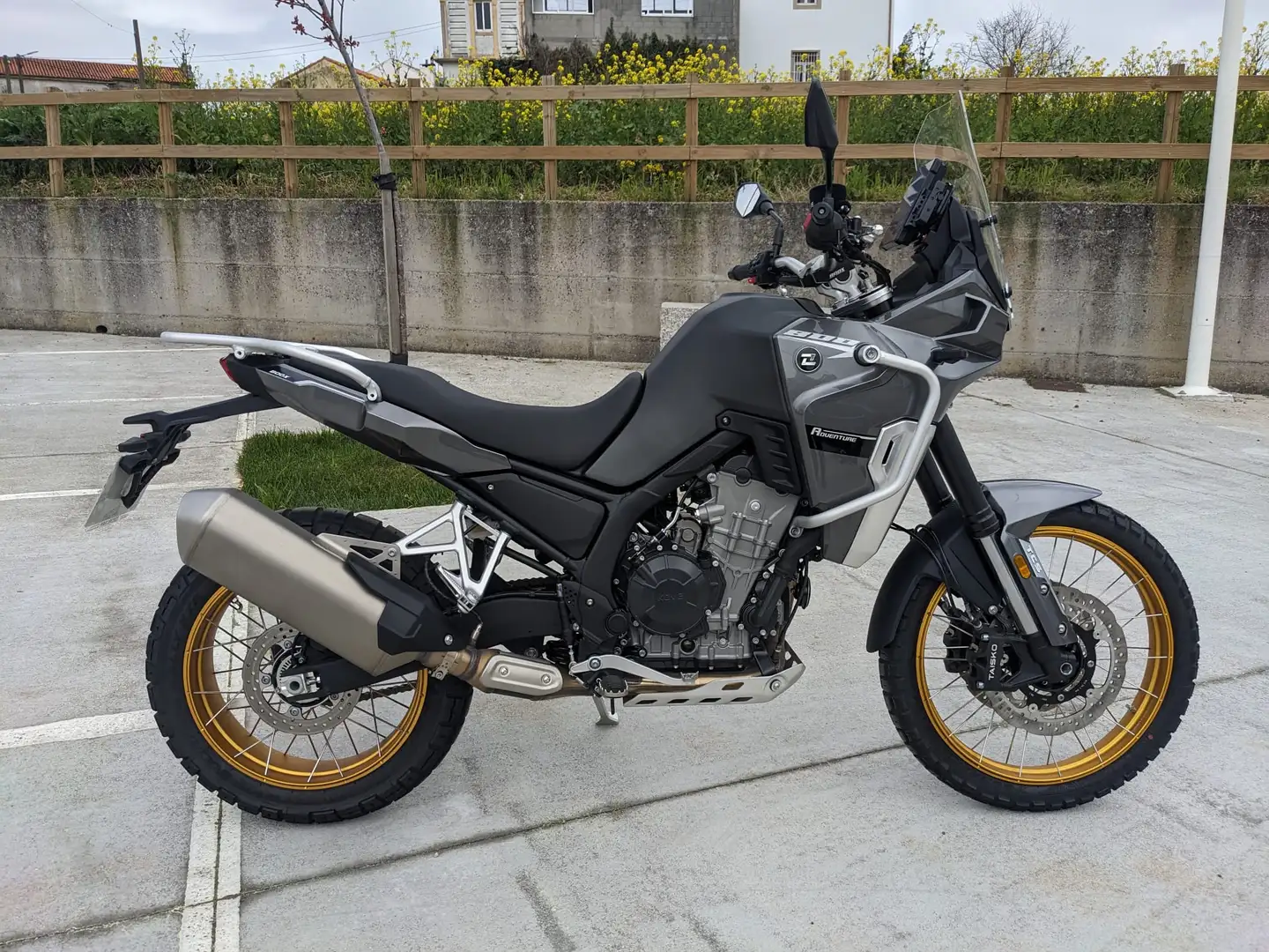 Kove 800X 800x pro Gris - 2